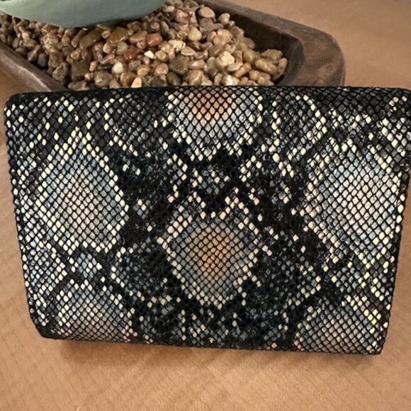 Hobo Wallet - Picture 4 of 4